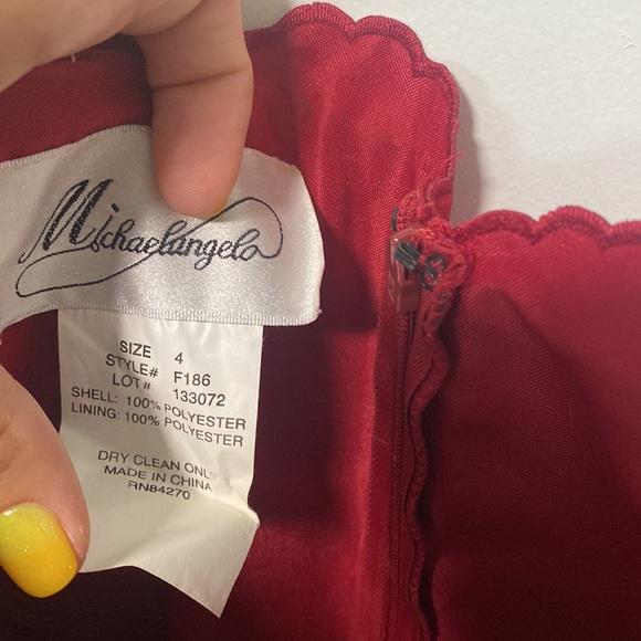 Beautiful evening occasion red strapless dress size US 4 - Picture 3 of 6